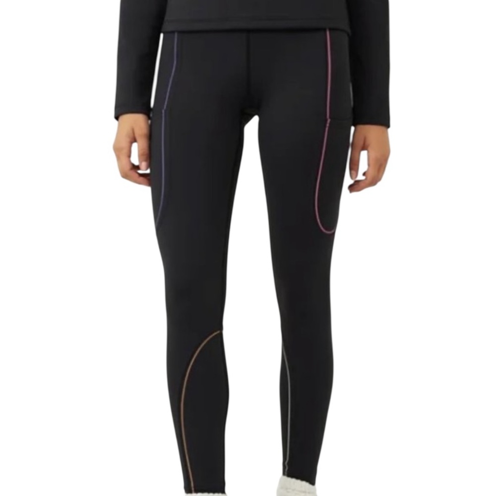 OUTDOOR VOICES: 7/8 FrostKnit Leggings in Black/Rainbow Reflective - Medium